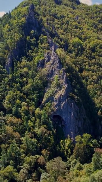 пещера Чёртовы Ворота Приморский край