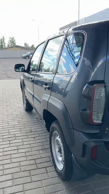 Niva Travel