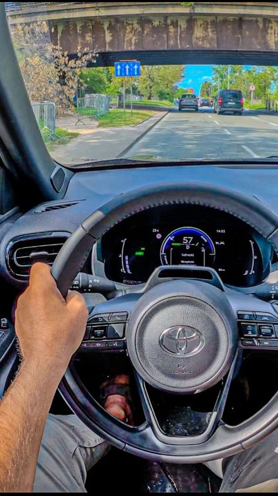 2026 Toyota Yaris Cross - ТЕСТ ДРАЙВ ОТ ПЕРВОГО ЛИЦА
