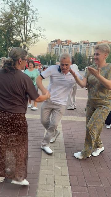 IMG_7362 Саша и Наташа 22.08.26 г Белгород