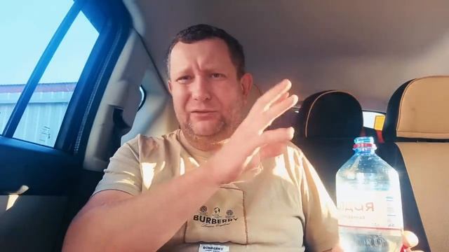 Такси 2026: нас делают нищими и тупыми / Государство заставляет тебя быть никем