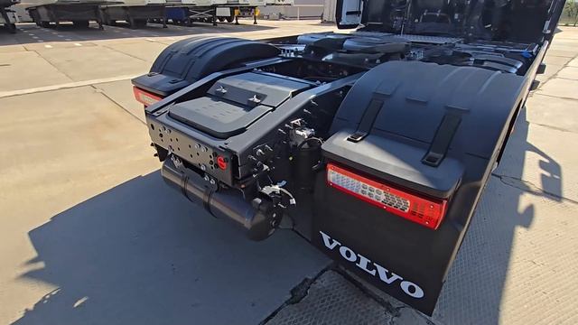 Купить тягач Volvo FH / 2026