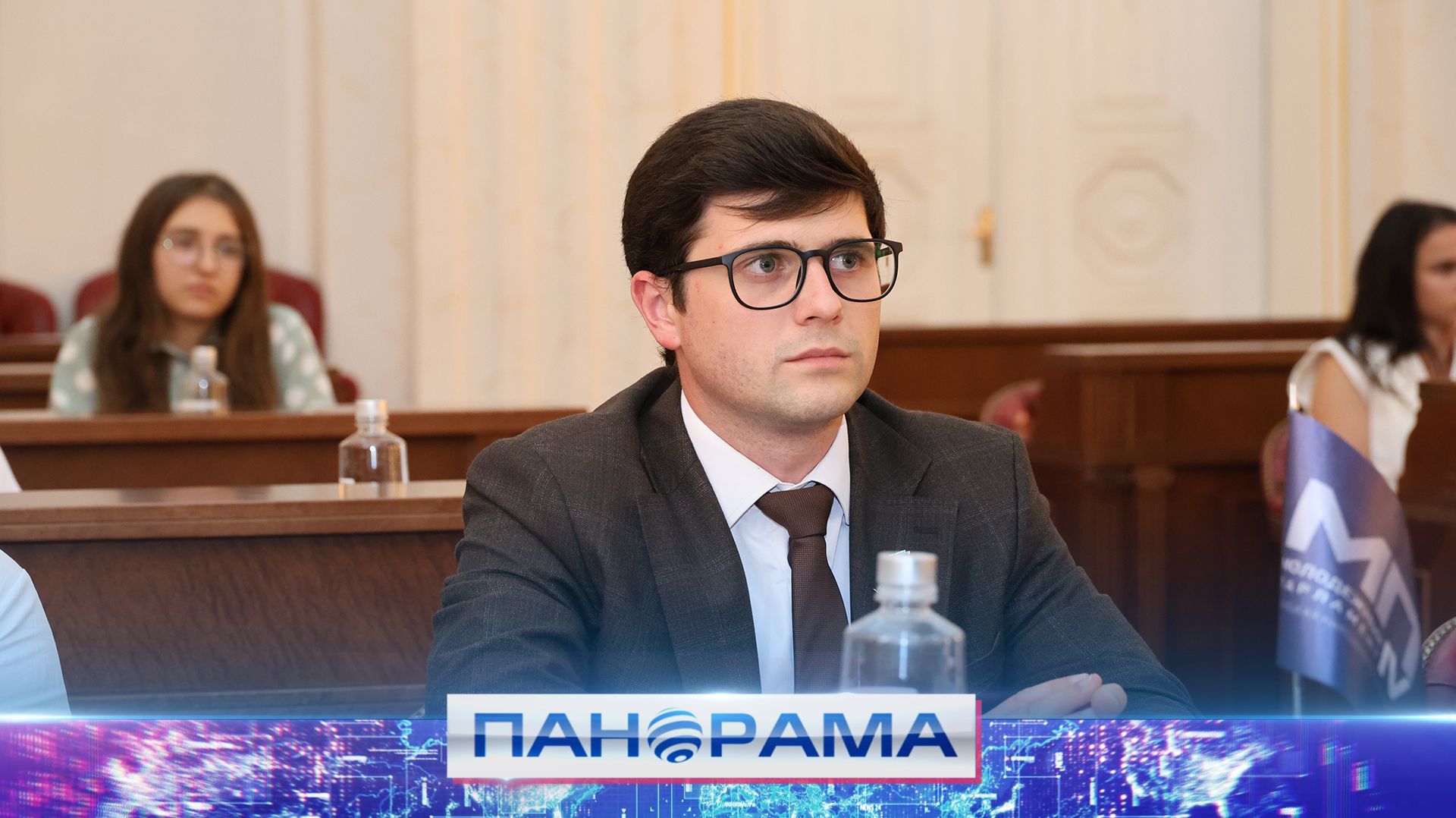 ⚡️ Безопасность на дорогах и новые инициативы: о чём говорили в Молодёжном парламенте ДНР