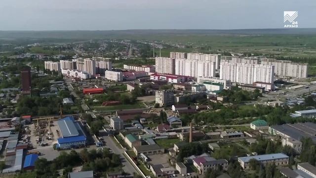 Глава КЧР и министр строительства ЖКХ РФ обсудили выполнение задач поставленных Президентом России