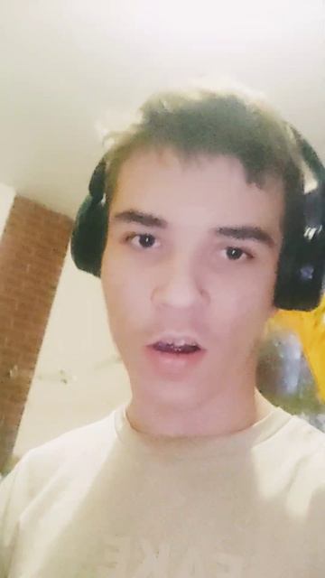Что тебя тянет ко мне так и не понял..🫦