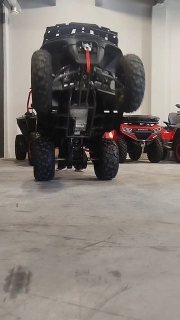Работа подвески Sharmax HUMMER 320 RX LTD