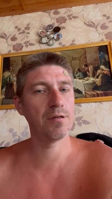 Прикол(магнитится манеты