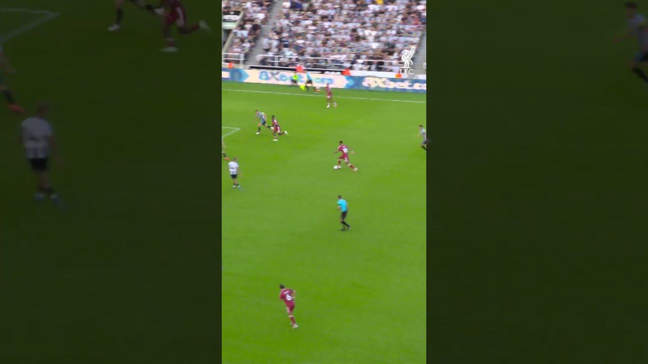 Gakpo with the first goal of the season!
