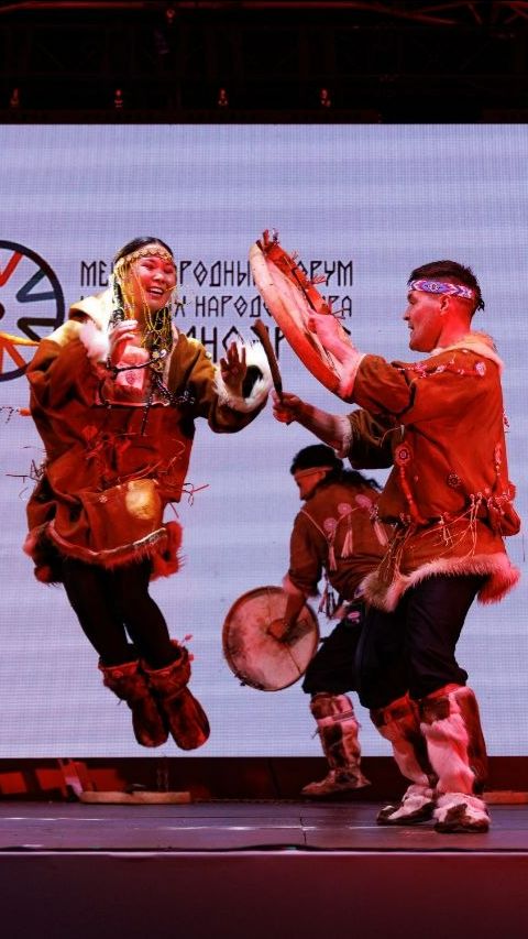 «Ангт» корякский фольклорный ансамбль танца с Камчатки - Вау!! Восторг! Любовь! 🎉
#камчатка #ангт