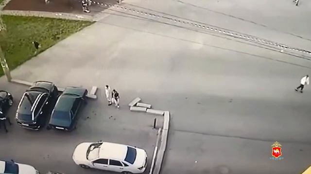 Пьяный водитель в Копейске попытался сбежать от ДПС, бросив машину на ходу