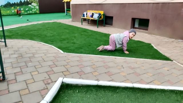 VID_20260430_180600.mp4