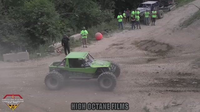 Безумный подъем в гору на Mountain Havoc
