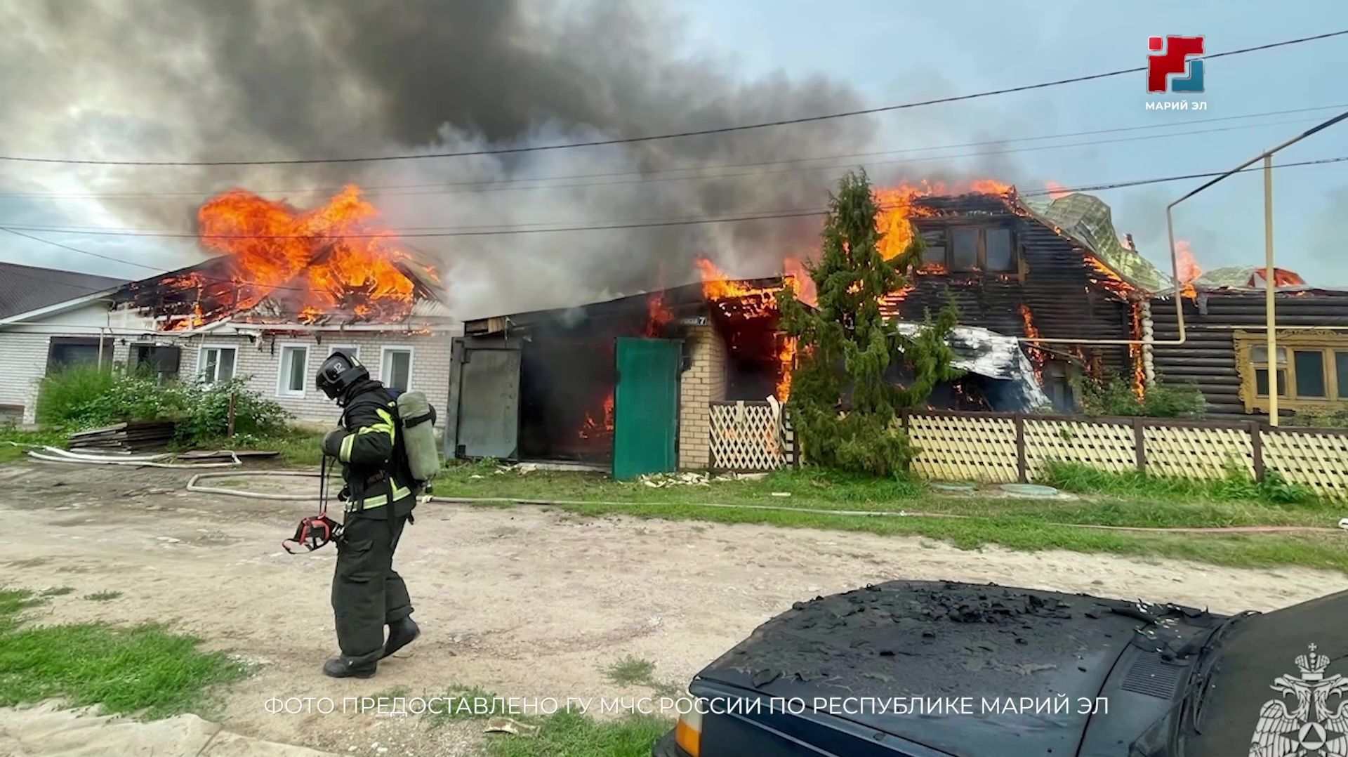 Сводка 112: 12 ДТП, один погибший, крупный пожар в Волжске