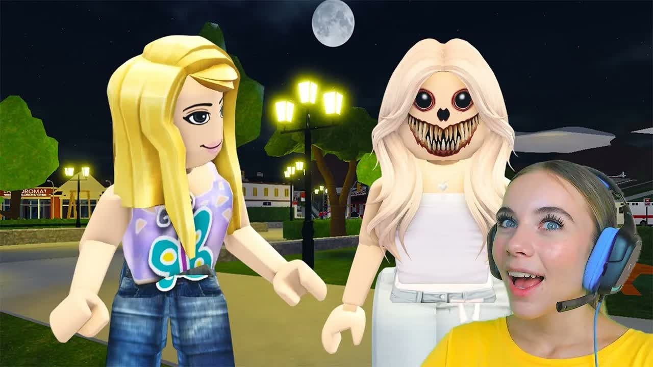 АЛЁНА НЕ ПЕРЕСТАЁТ УЛЫБАТЬСЯ в ROBLOX!