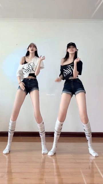 🐧🐧