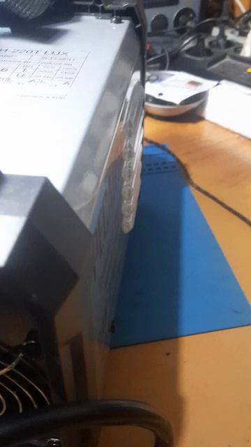 Сварочный аппарат инверторный САИ-220Т LUX РЕСАНТА (Макс.ток - 220А, на основе IGBT транзисторов TOS