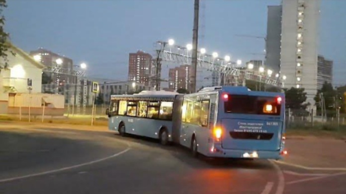 Поездка на автобусе ЛиАЗ-6213.65 по маршруту 59