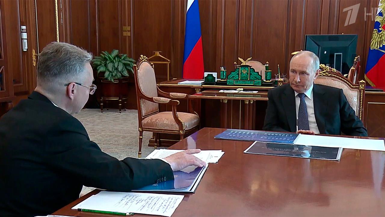 Губернатор Ставрополья Владимир Владимиров доложил президенту о социально-экономическом развитии ...
