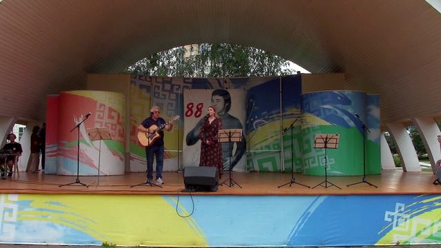 Ксения Маркитантова - Песня Алисы (акк. Алексей Кадушкин)