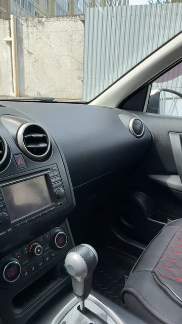 Nissan Qashqai+2 Кроссовер 2.0 CVT 4WD 2011г