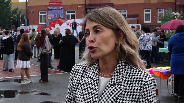 Битва шарлоток: Красный Абакан отметил День района