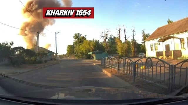 💥Момент удара БпЛА ВС РФ по цели в  Харькове попал на запись видеорегистратора…