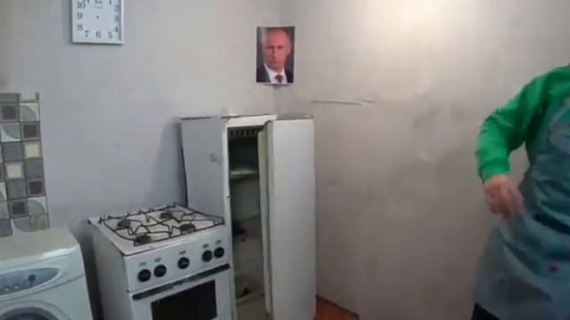 Тупой Холодильник