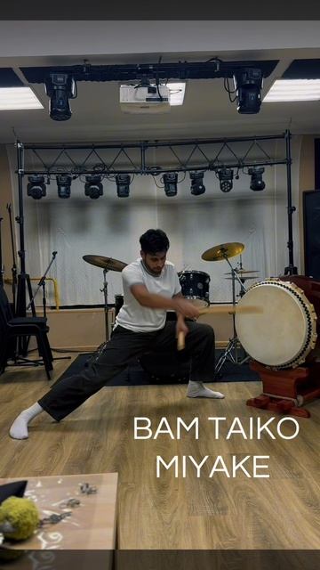 ШКОЛА ЯПОНСКИХ БАРАБАНОВ В МОСКВЕ  Тгк: Bam Taiko  #школабарабанов  #школатайко #тайко  #тайкомосква