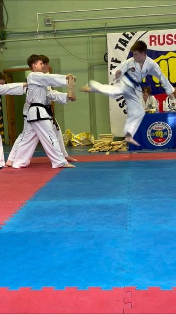 Сдача на красный пояс Taekwon-do