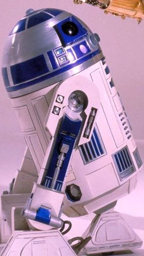 Droids Dance Dingle