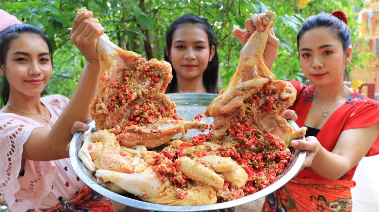 Приготовление курицы, запеченной с перцем чили, рецепт