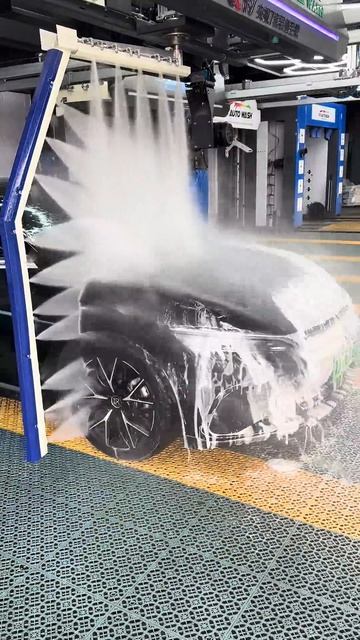 Lava Foam Car Wash #carcleaning #automaticcarwash #carcare #carwashday #carcare