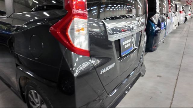 Toyota Roomy 2018