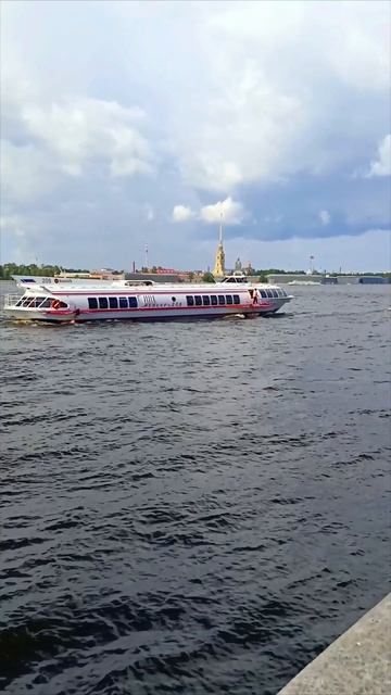 25 августа в России отмечается День скоростного флота.