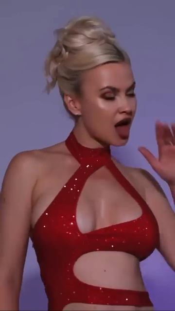 Для взрослых. 18+