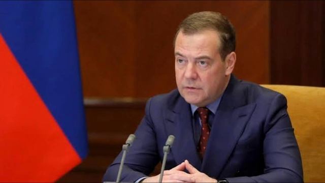 Медведев предрёк Зеленскому участь Саакашвили и международный трибунал