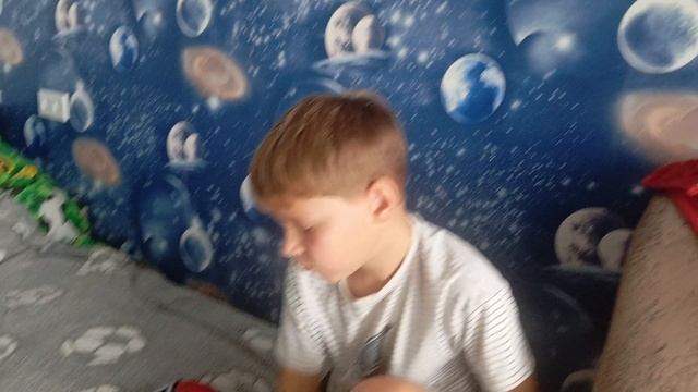 Пол это лава.