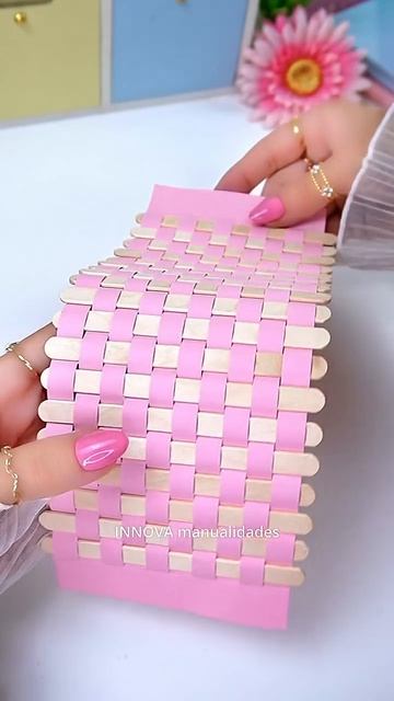 украшаем стакан для карандашей
#DIYка
