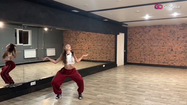 Урок танцев High-Heels под трек Xcho - 24