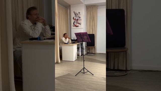 1000215177.mp4