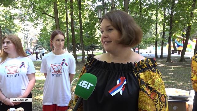 Чак-чак и старинные игры: чем удивил фестиваль народов в Брянске