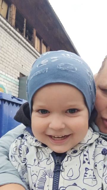 Адаптация переходит на новый этап. Завтра мы до обеда.  Каждый ребенок переносит ее по разному. Мы в