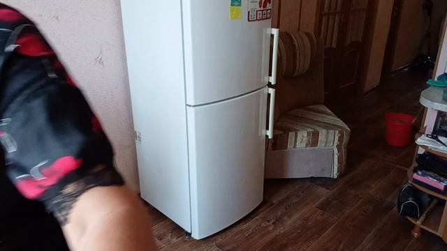 УРа ...👏👏👏 Воду горячую дали и я принимаю водные процедуры 🛀🛀🛀 🤣😅😂