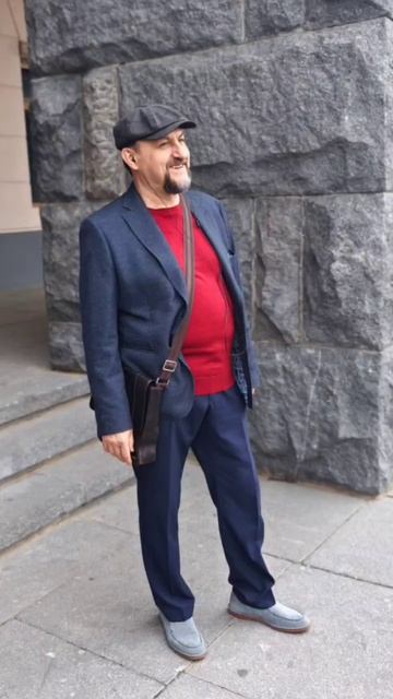 Вечерний Волгоград в наушниках