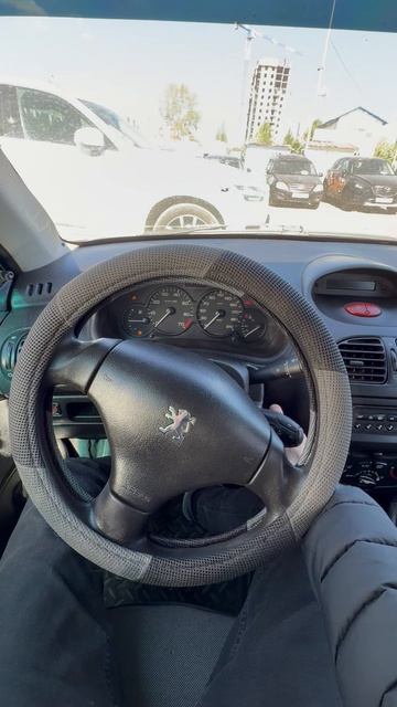 2006 Peugeot 206 запуск двигателя