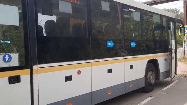 Автобус ГолАЗ-622810-11 следует по маршруту 25