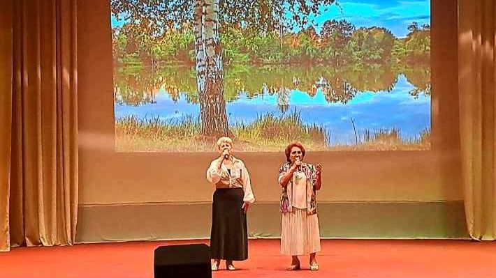 ЛИШЬ ТЫ СМОГЛА, МОЯ РОССИЯ – СИРОПОВА СТЕЛЛА, КОМИССАРОВА ВЕРА 22.08.26г
