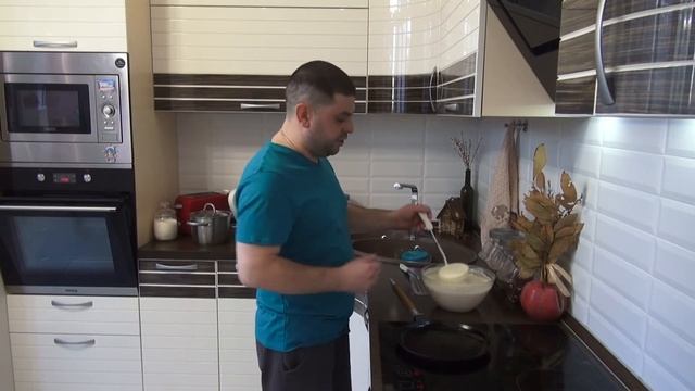Блинчики на кефире!  Простой рецепт! Ажурные с дырочками!