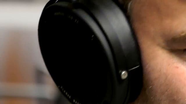 Планарно-магнитные наушники Audeze LCD2 Classic: самая доступная модель в серии LCD