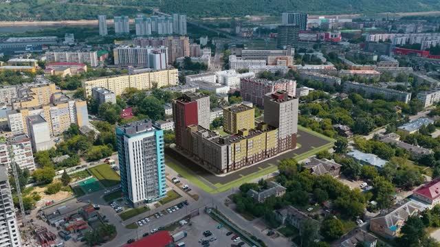 Жилой комплекс «Искра» — видеообзор района